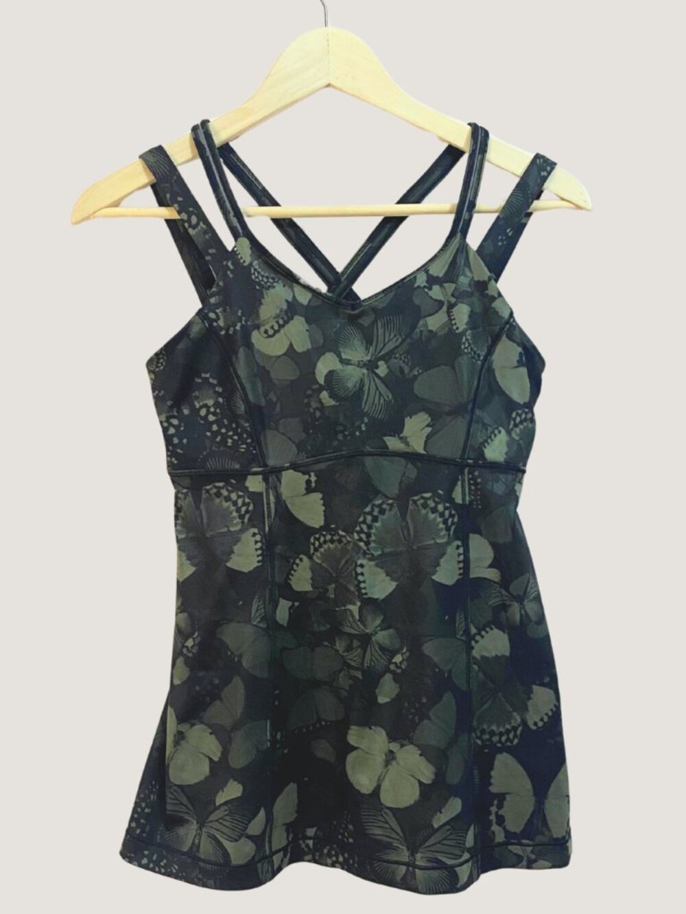 Lululemon Strappy Athletic Butterfly Tank with Built in Bra